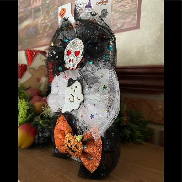 Halloween 3pc Hair Clip Set - Picture 2 of 4